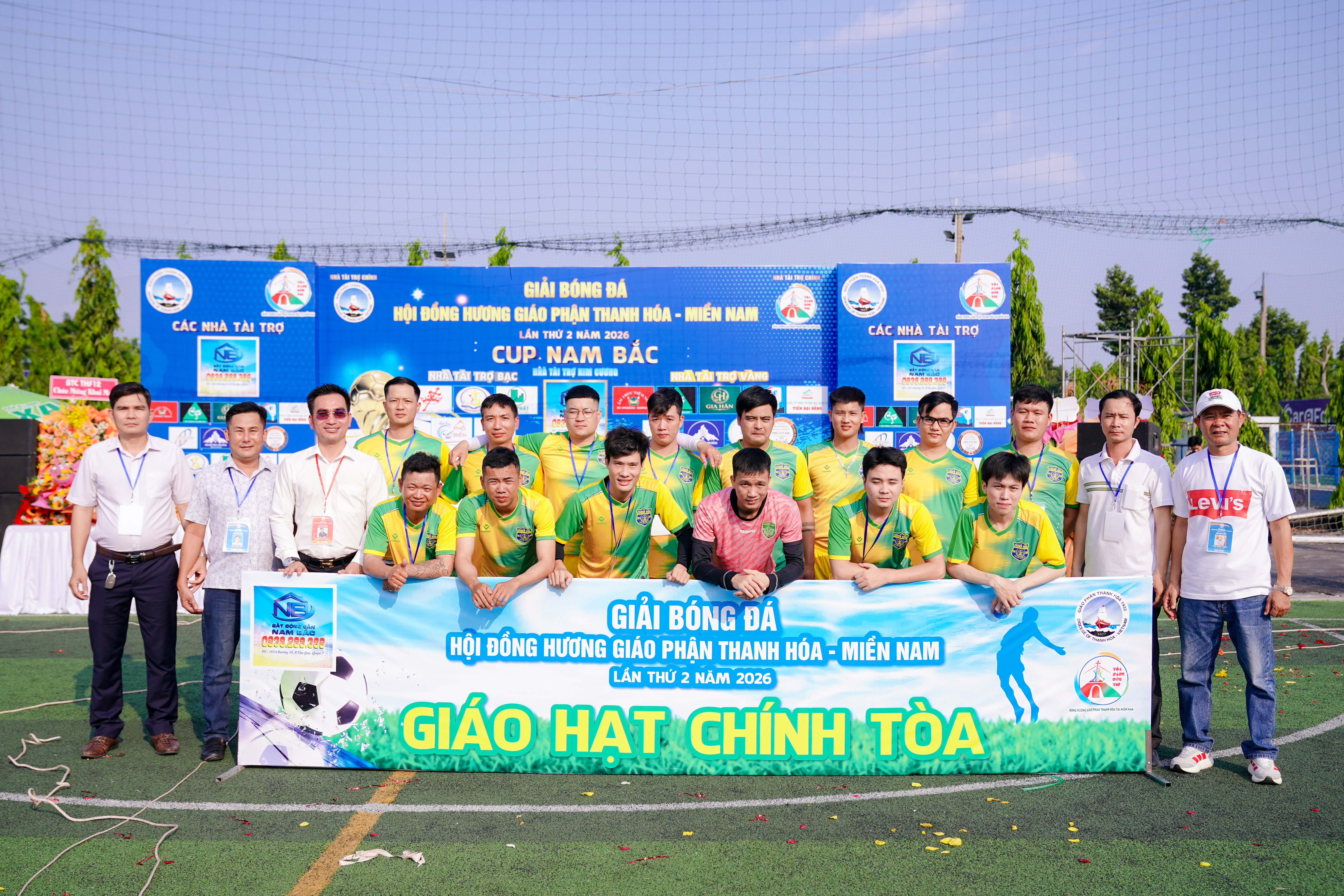 FC Chính Tòa — Đội bóng Giáo hạt Chính Tòa